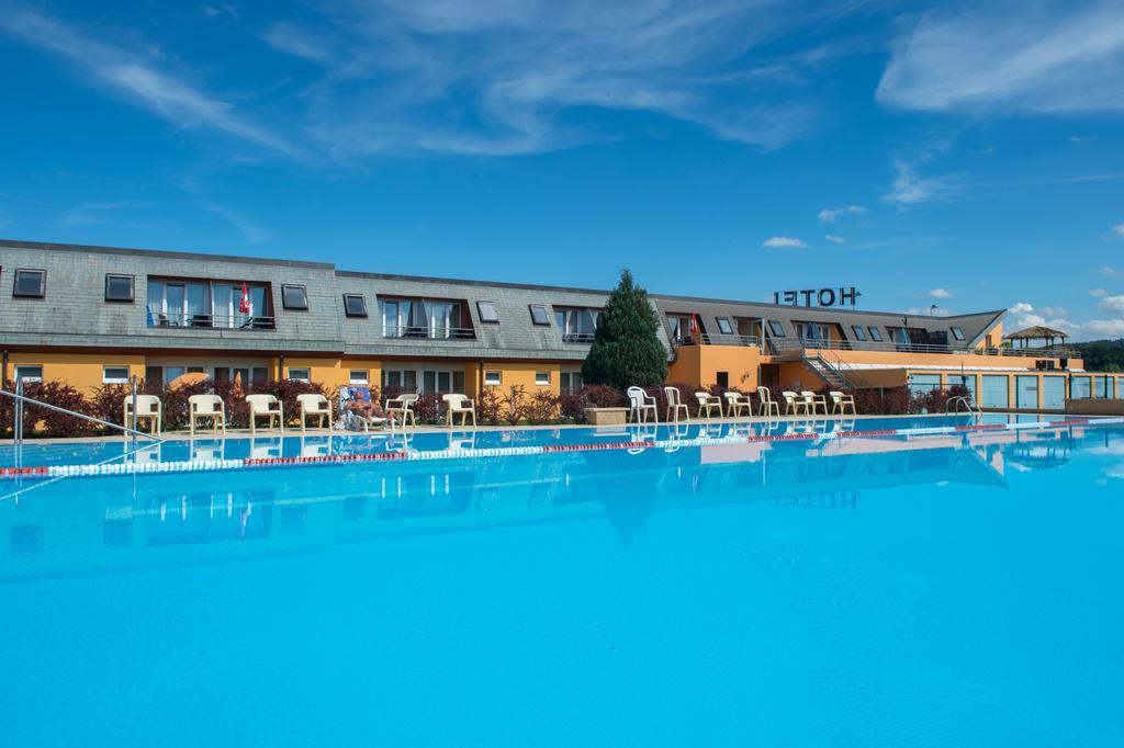 Hotel Lacotel Avenches Exterior foto
